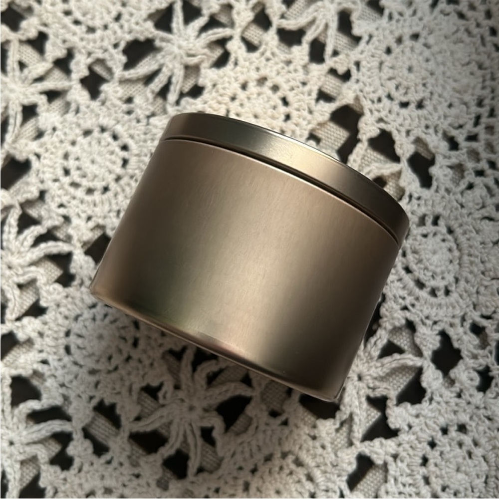 Scented Soy Wax Candle 8oz - Picture 6 of 7